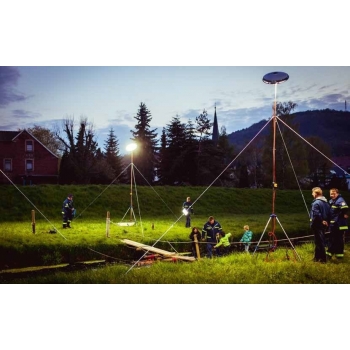 Oświetlenie pola akcji PowerDisk moc 50 000 lm 230V zestaw +  torba lub skrzynia + zawiesie